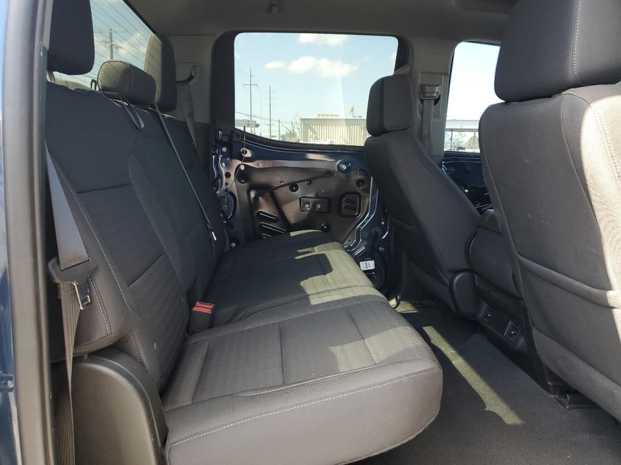 2022 Chevrolet Silverado - Image 10