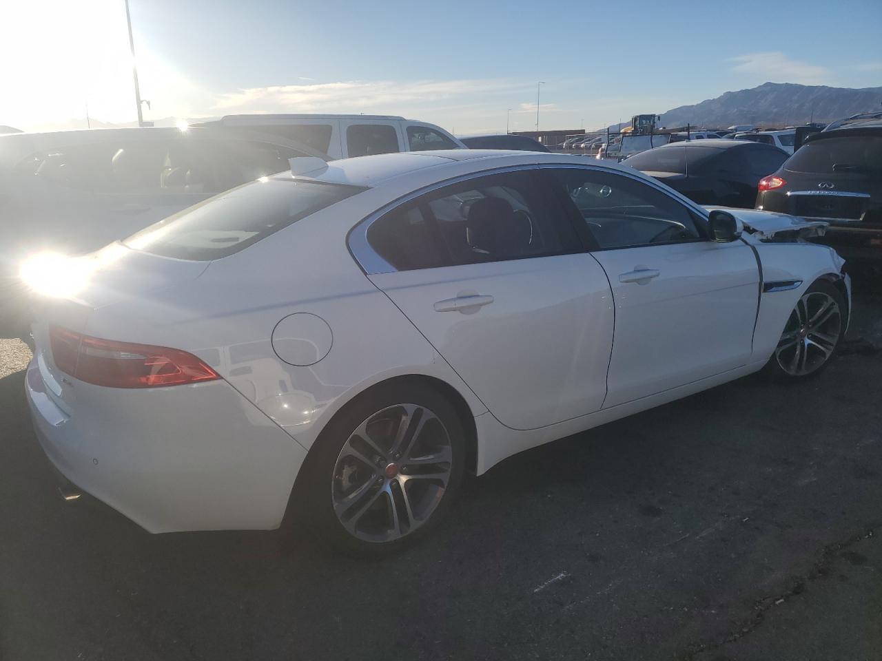 2017 Jaguar XE - Image 3