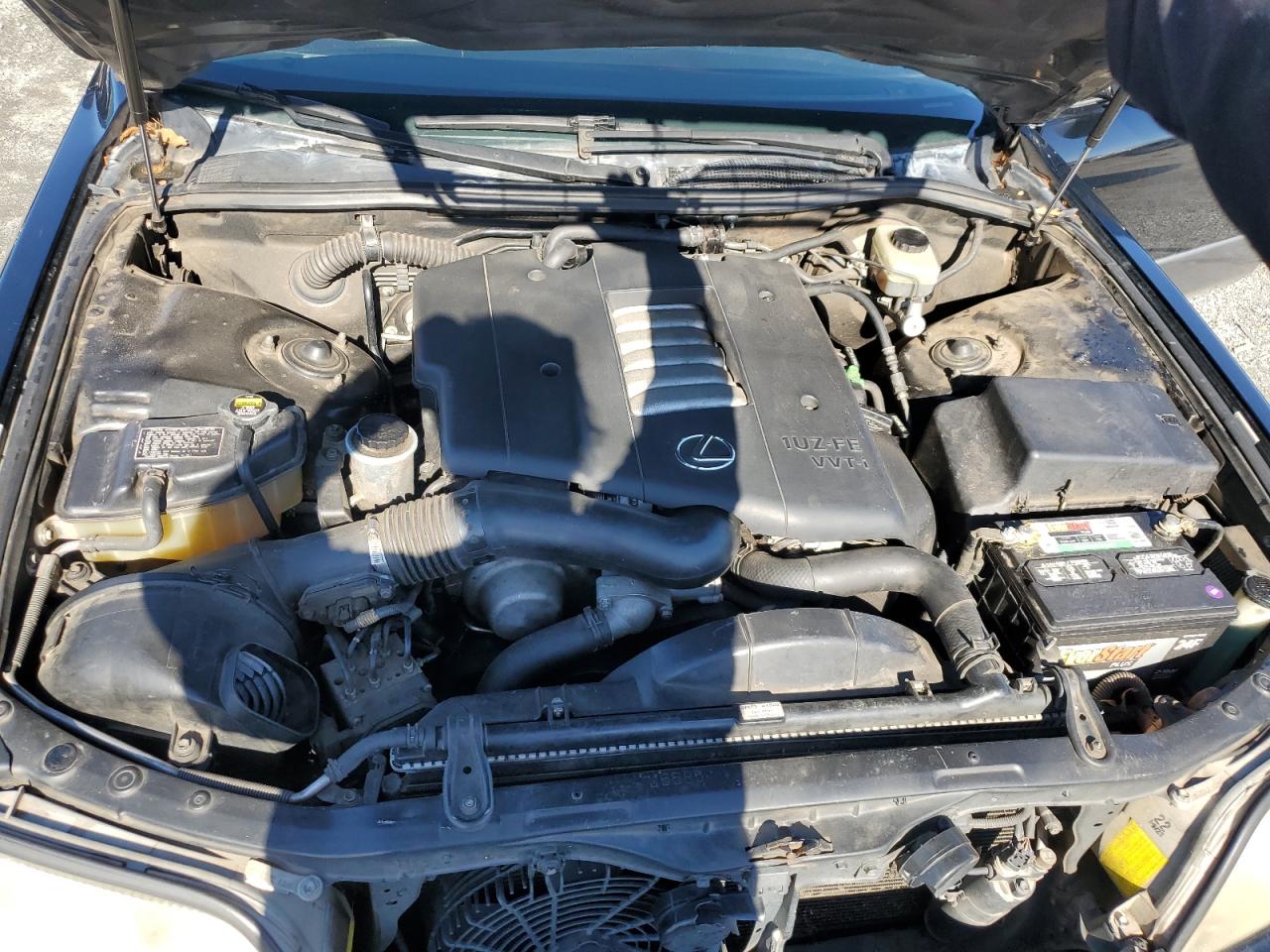 1999 Lexus LS - Image 11