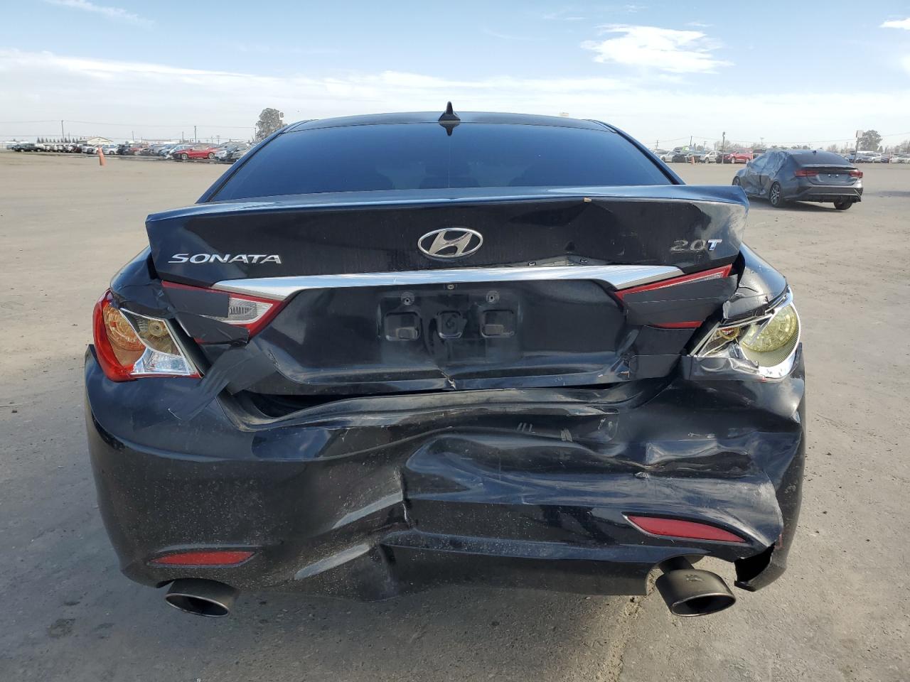 2012 Hyundai Sonata - Image 6