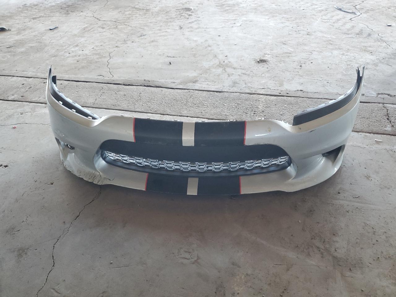 2019 Dodge Charger - Image 12