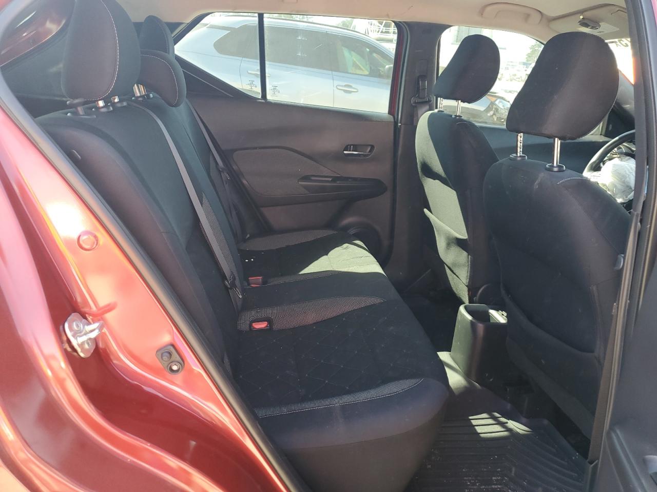 2019 Nissan Kicks - Image 10