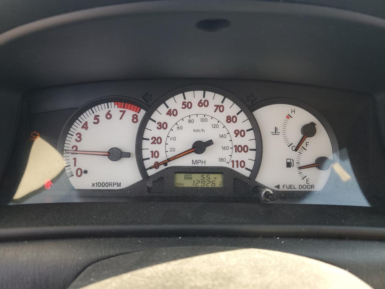 2004 Toyota Corolla - Image 9