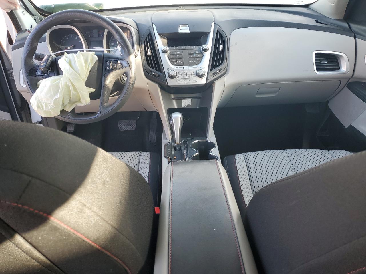 2015 Chevrolet Equinox - Image 8