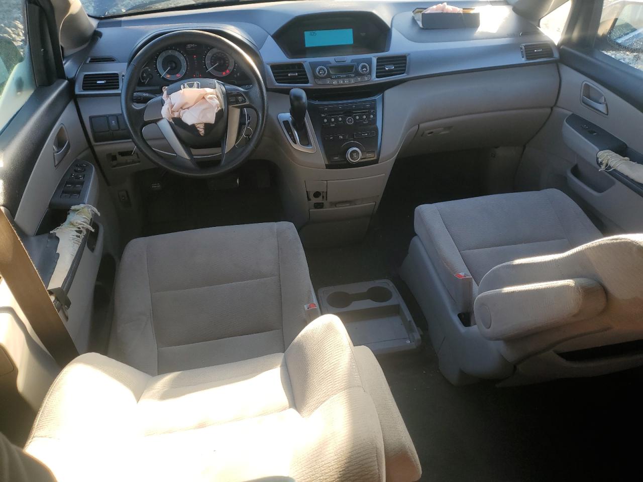 2011 Honda Odyssey - Image 8