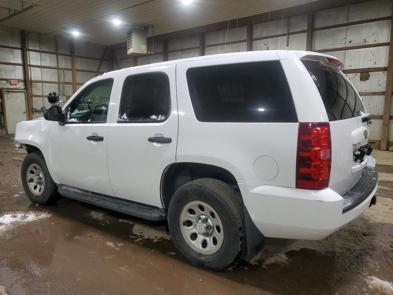 2011 Chevrolet Tahoe - Image 2