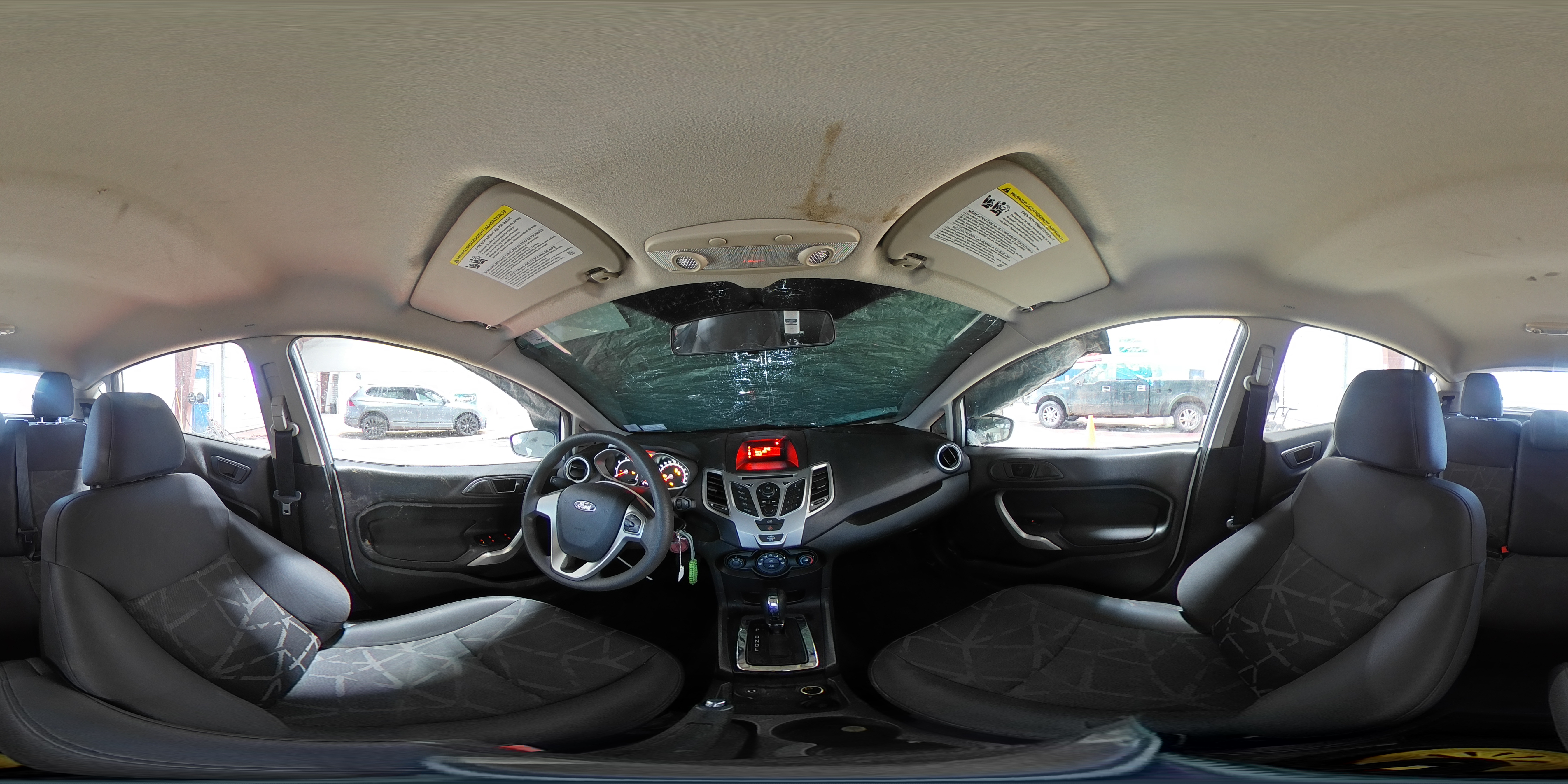 2013 Ford Fiesta - Image 14