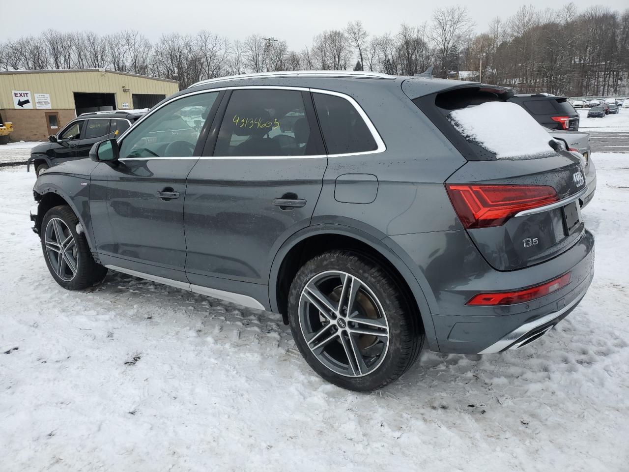 2021 Audi Q5 - Image 2