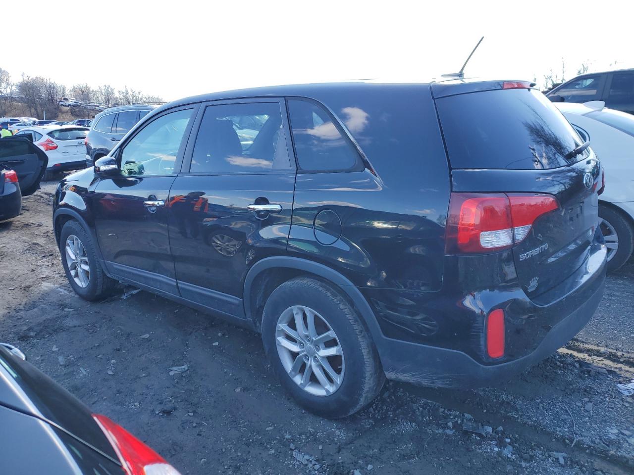 2014 Kia Sorento - Image 2