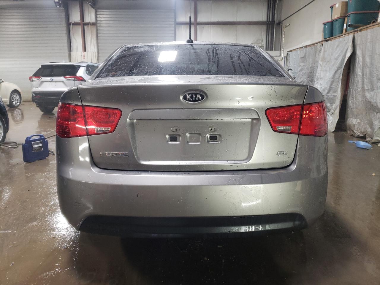 2012 Kia Forte - Image 6