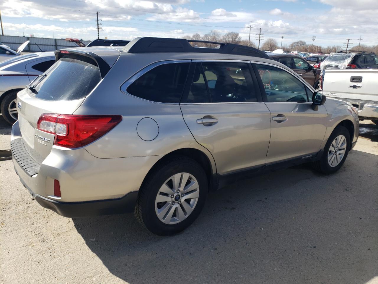 2015 Subaru Outback - Image 3