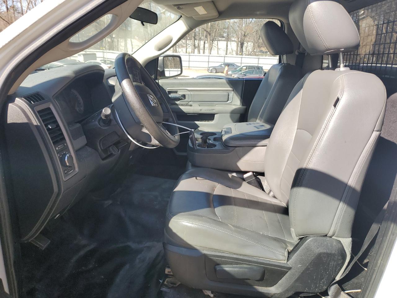 2014 RAM 1500 - Image 7