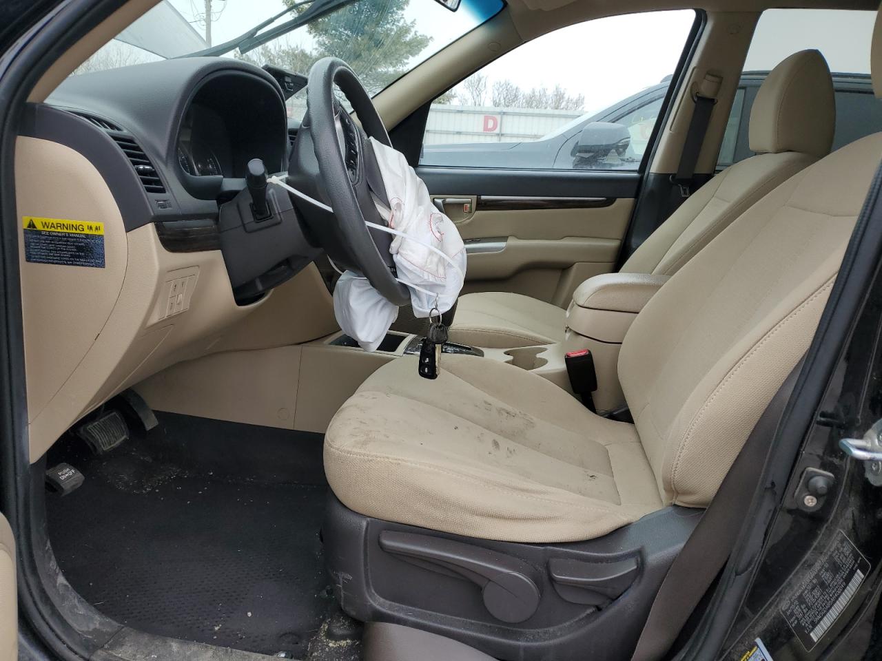 2010 Hyundai Santa Fe - Image 7