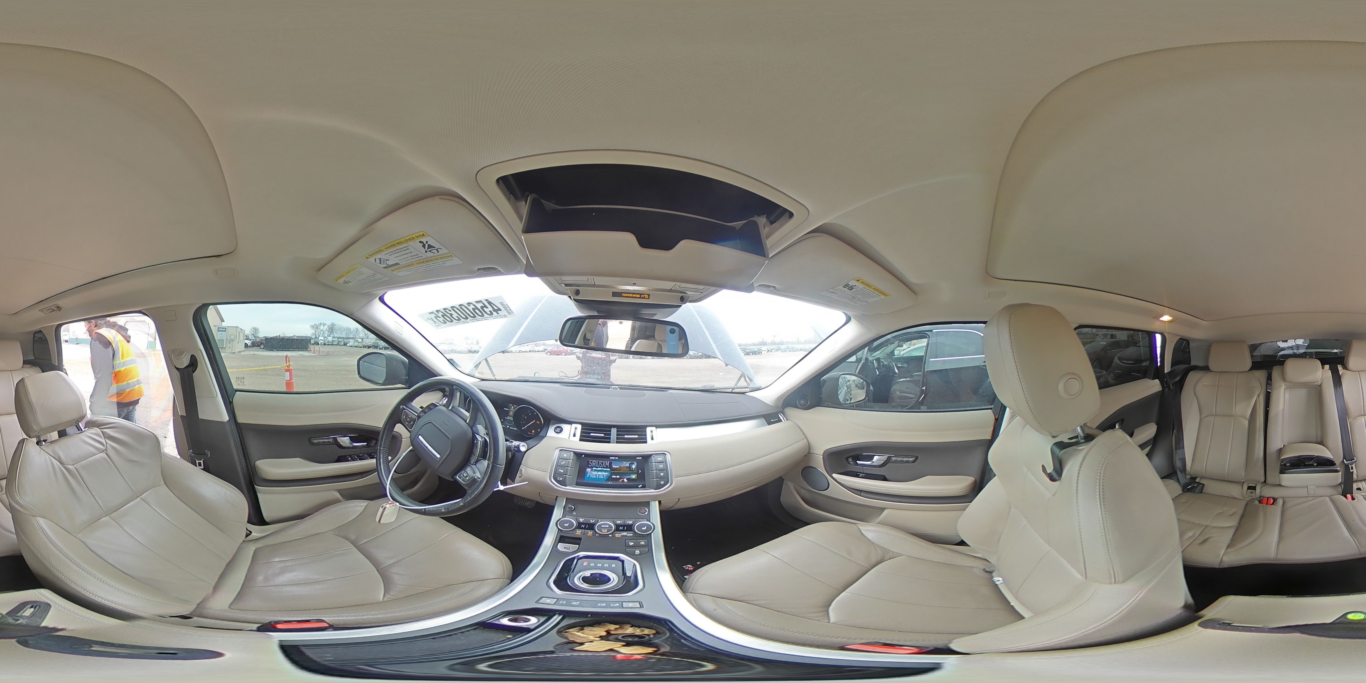 2017 Land Rover Range Rover - Image 13