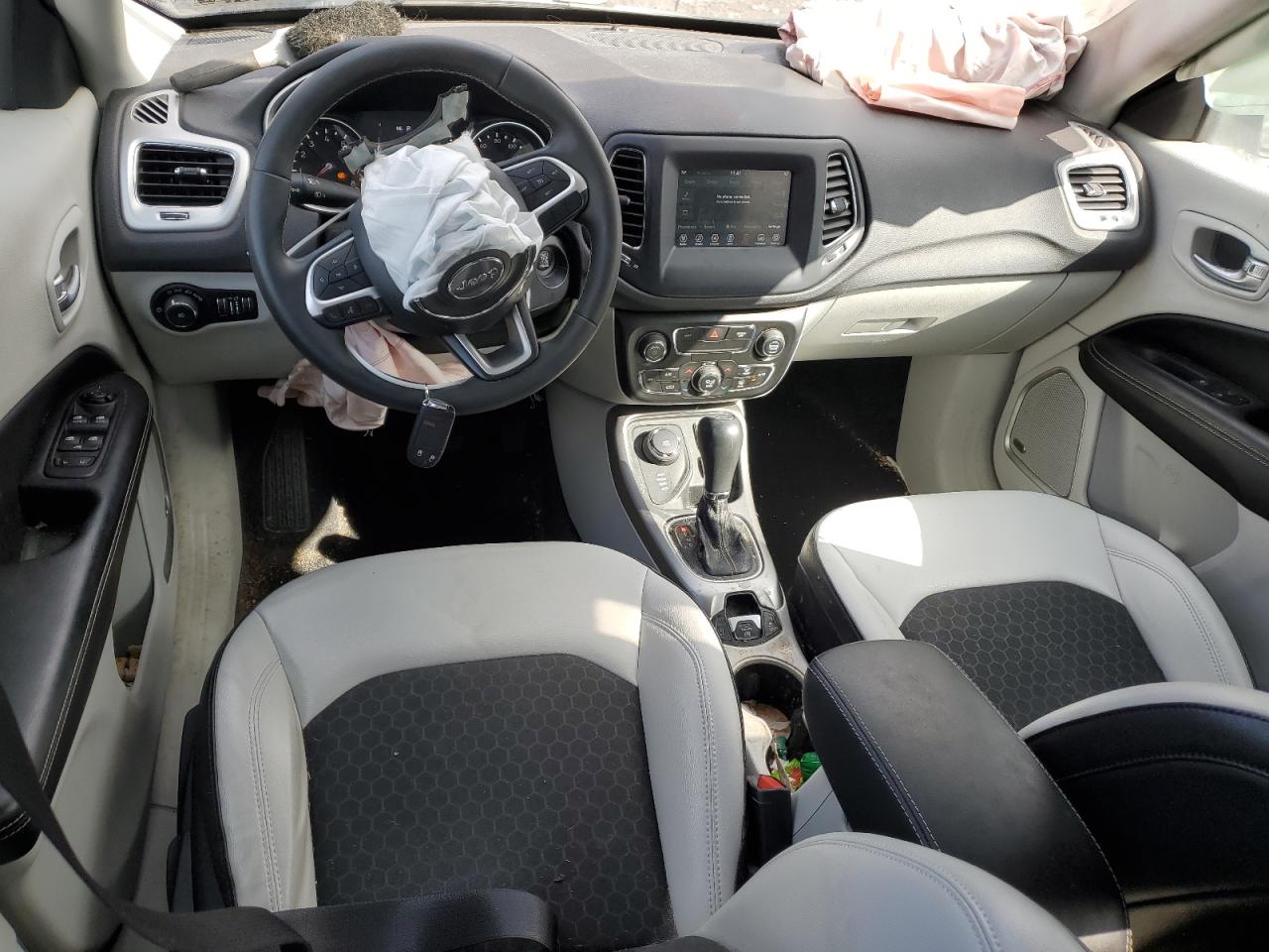 2021 Jeep Compass - Image 8