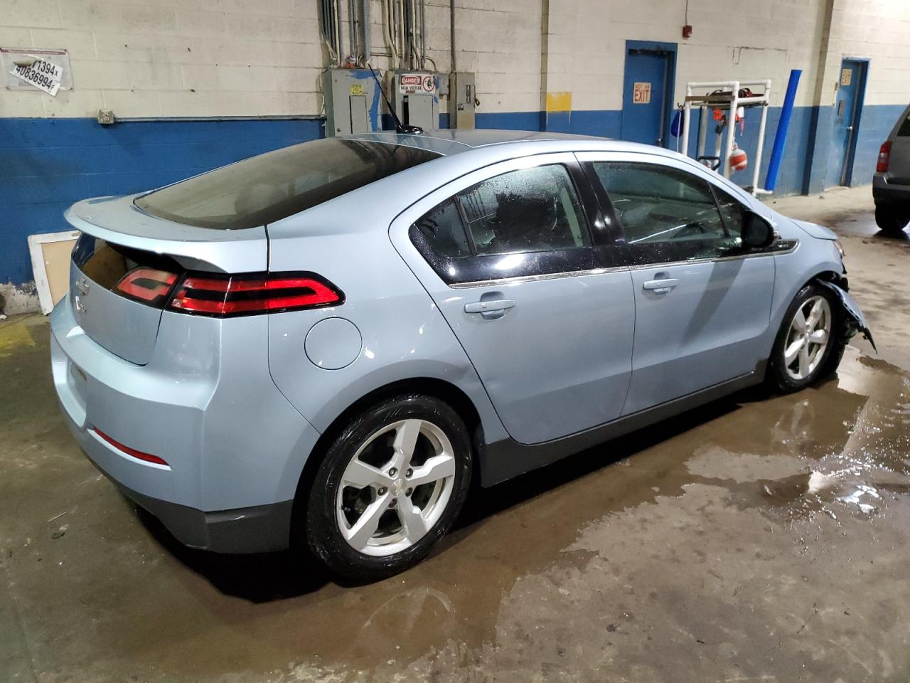 2014 Chevrolet Volt - Image 3