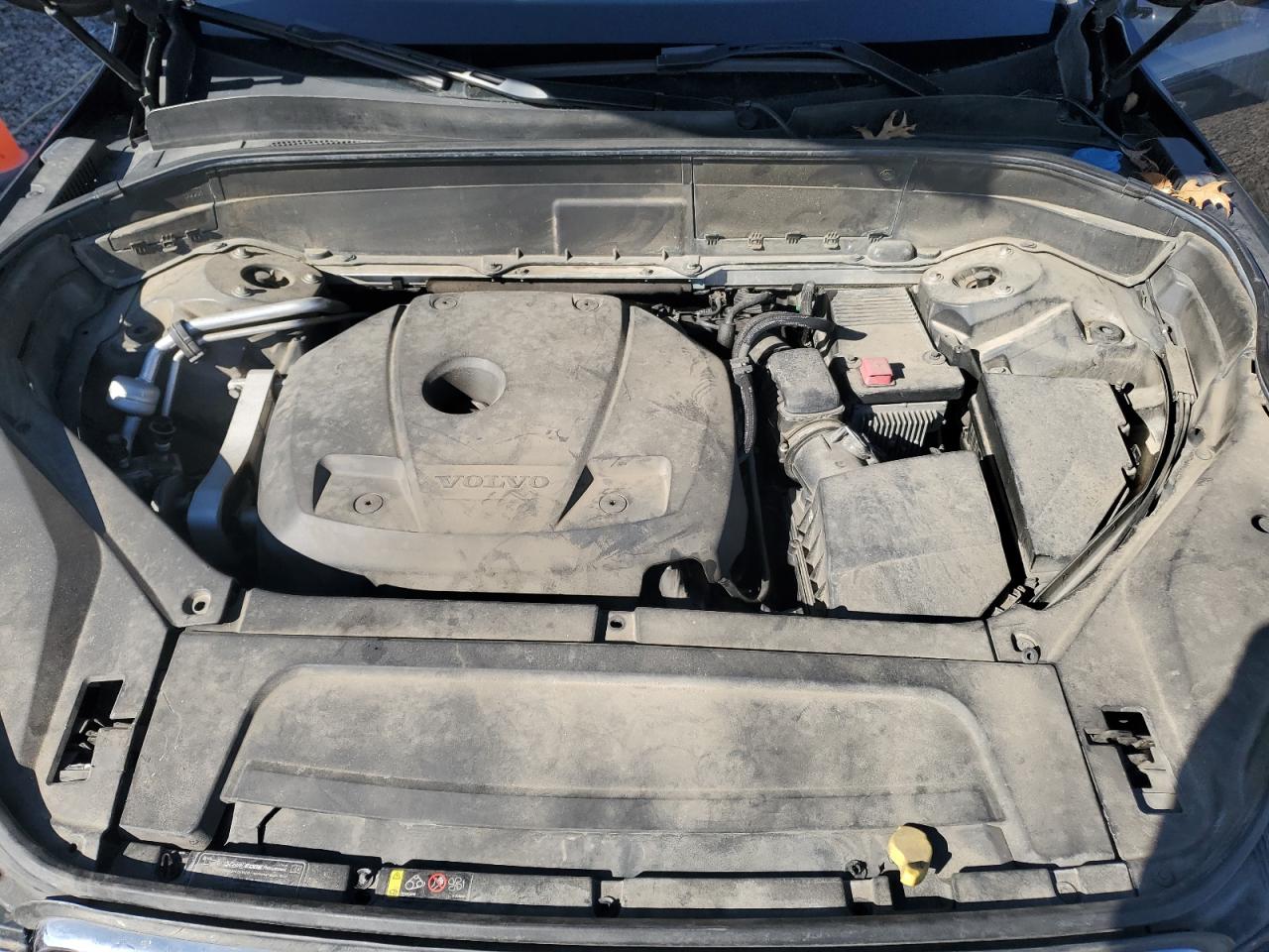 2016 Volvo XC90 - Image 12