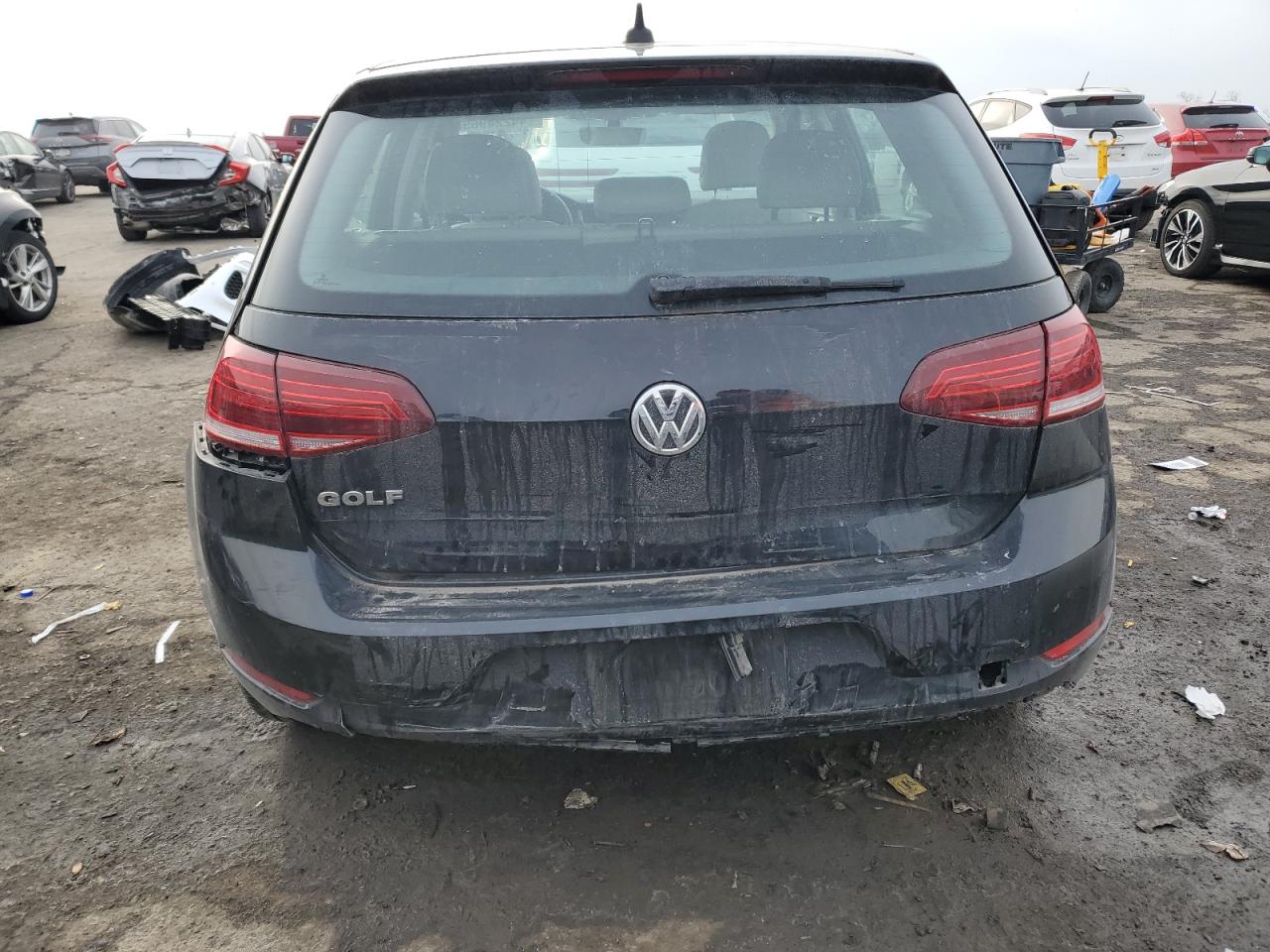 2020 Volkswagen Golf - Image 6