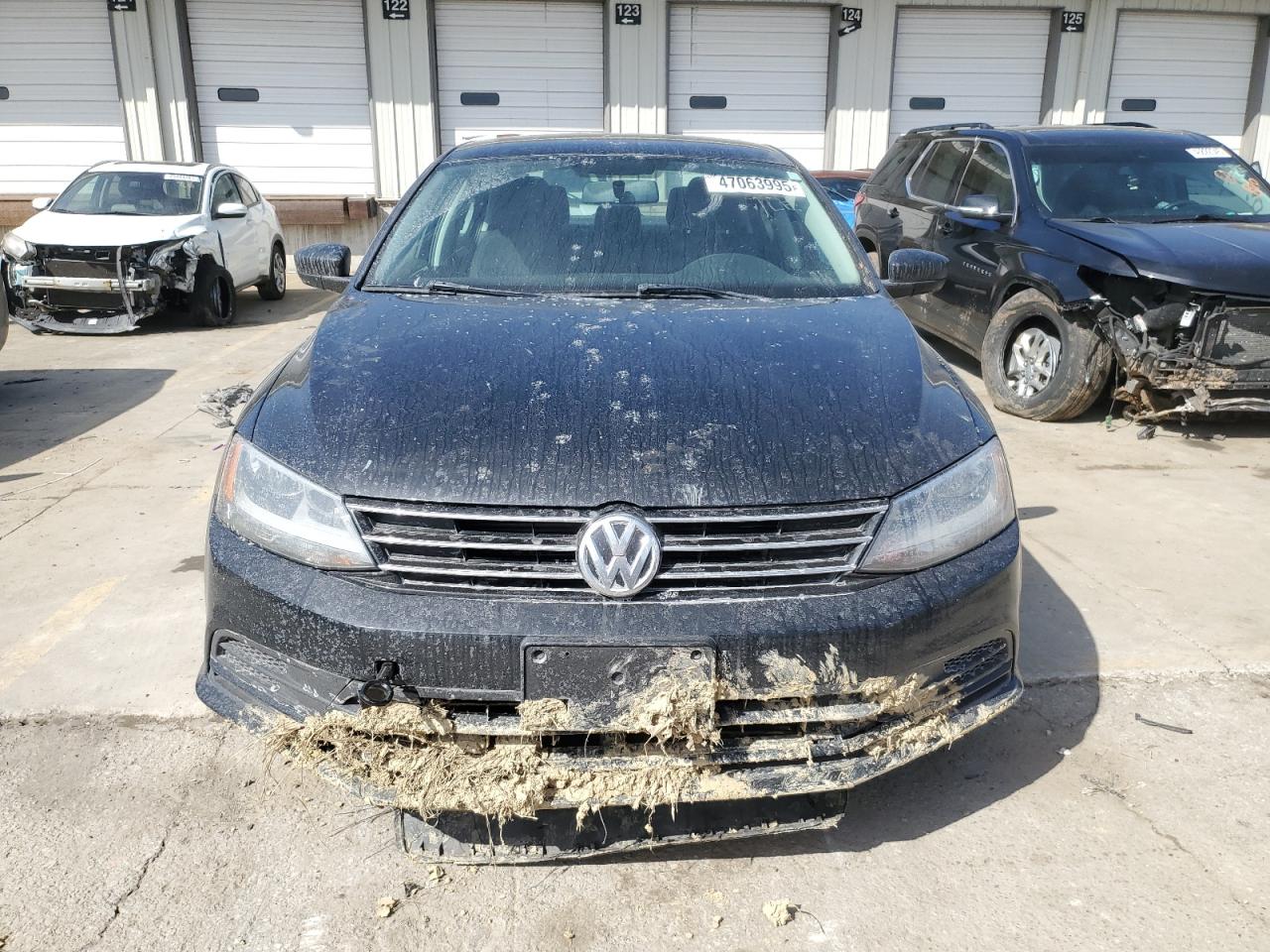 2015 Volkswagen Jetta - Image 5