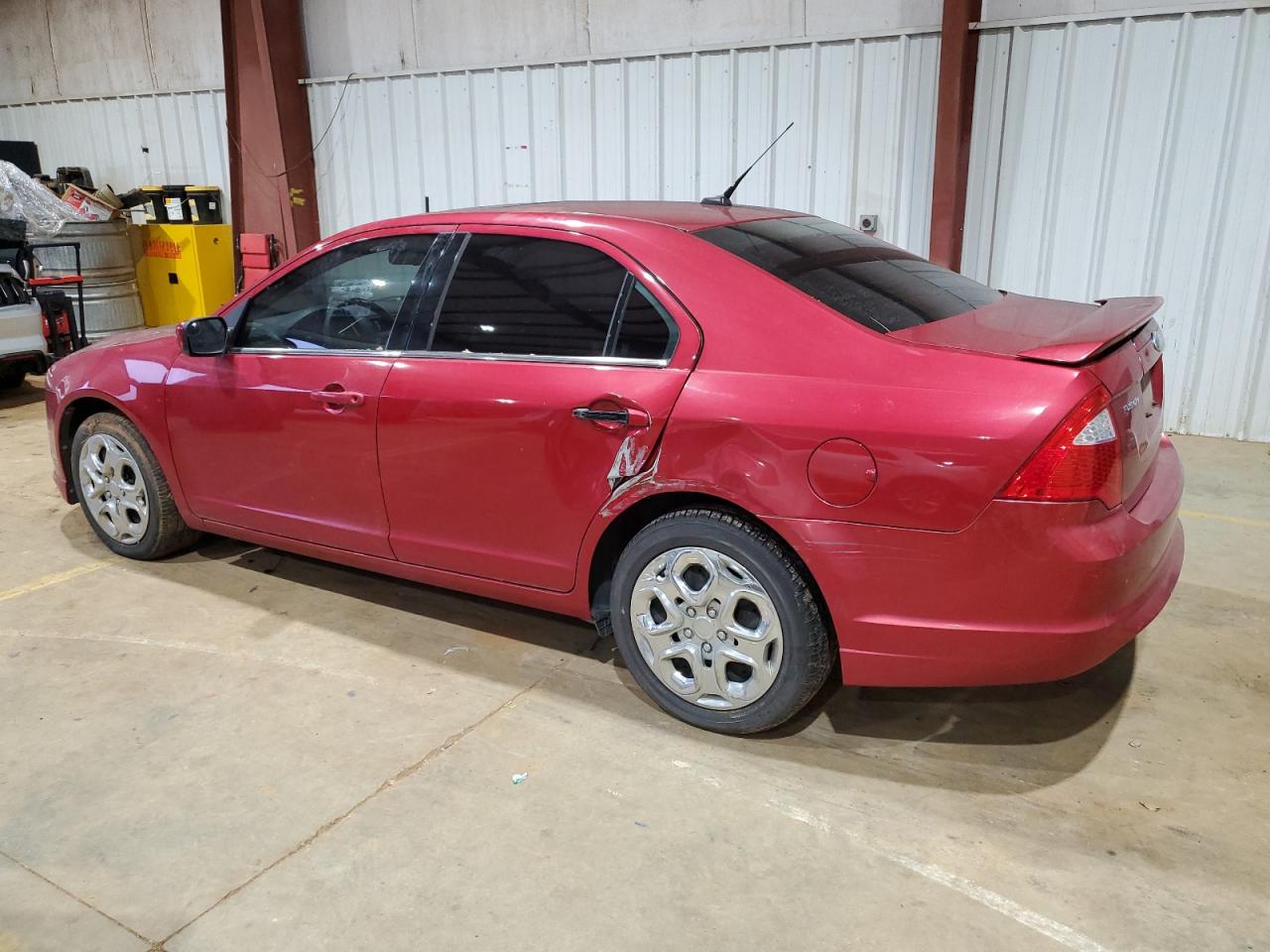2011 Ford Fusion - Image 2