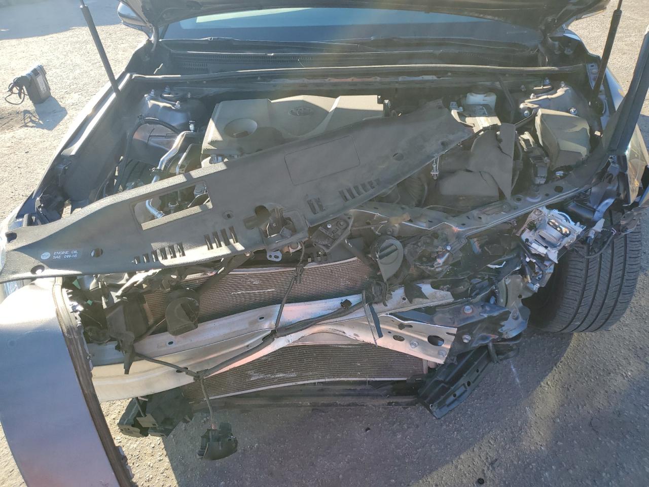 2018 Toyota Camry - Image 11