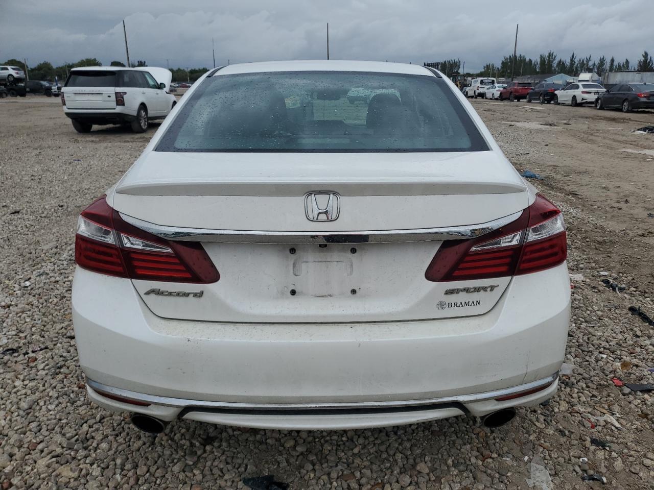 2017 Honda Accord - Image 6