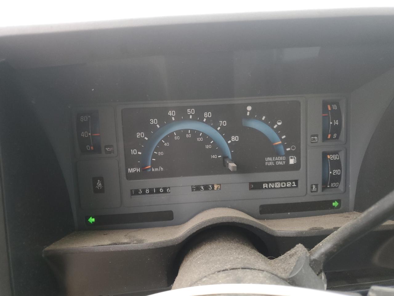 1992 Chevrolet S-10 Pickup - Image 9