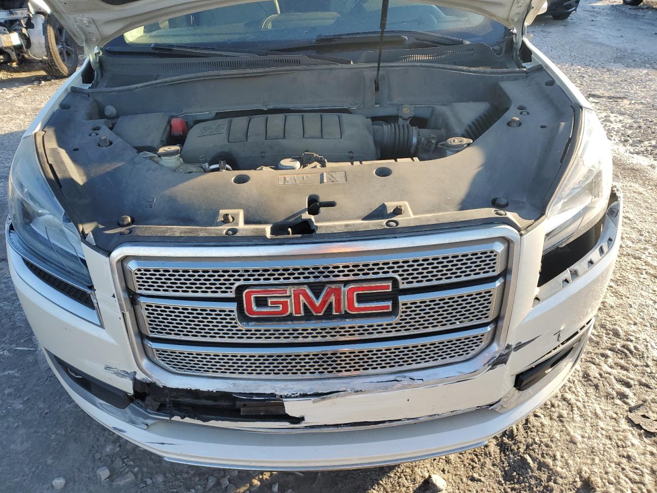 2014 GMC Acadia - Image 12