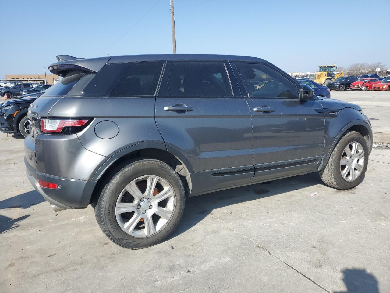 2018 Land Rover Range Rover - Image 3
