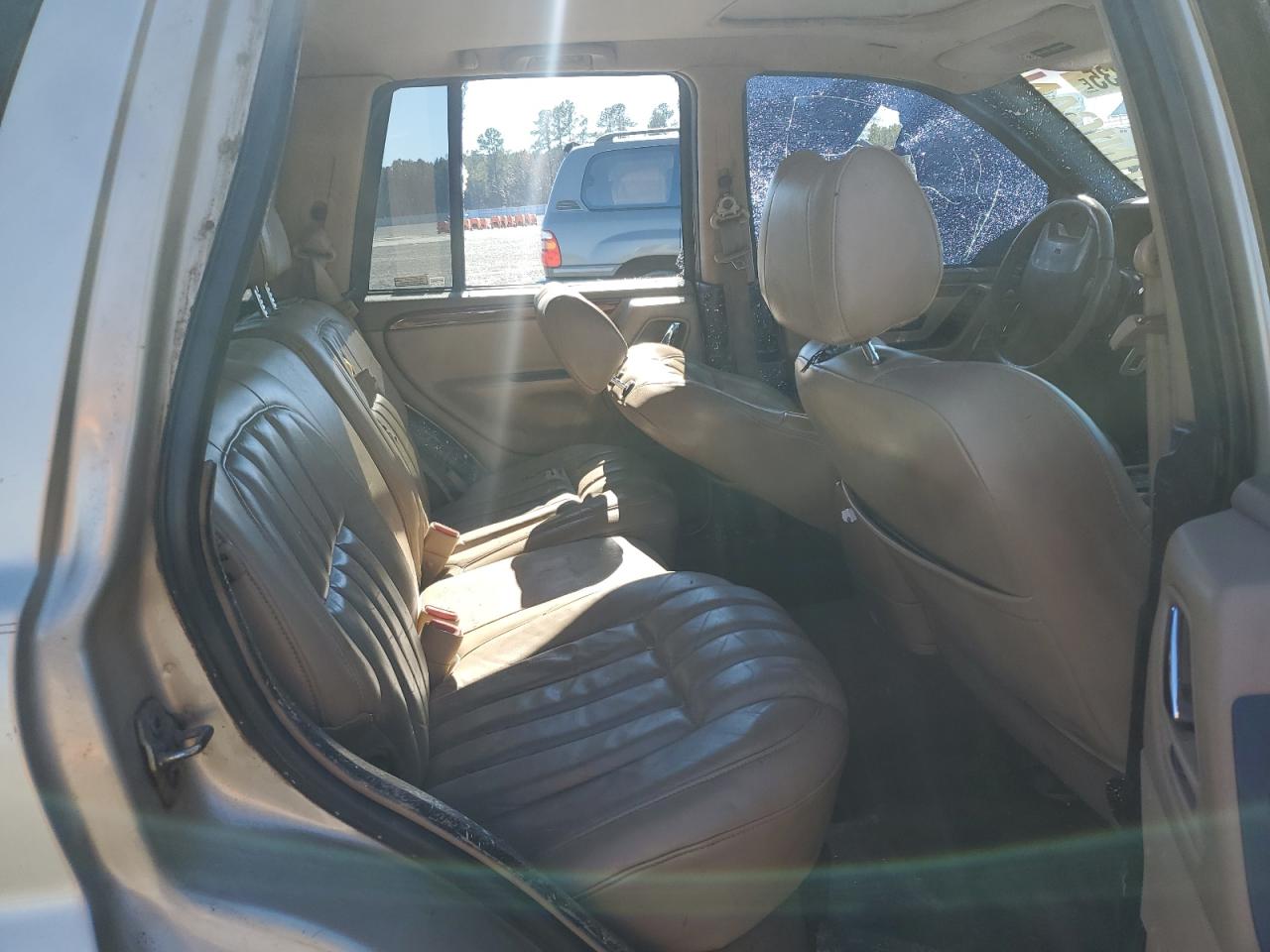 1999 Jeep Grand Cherokee - Image 12