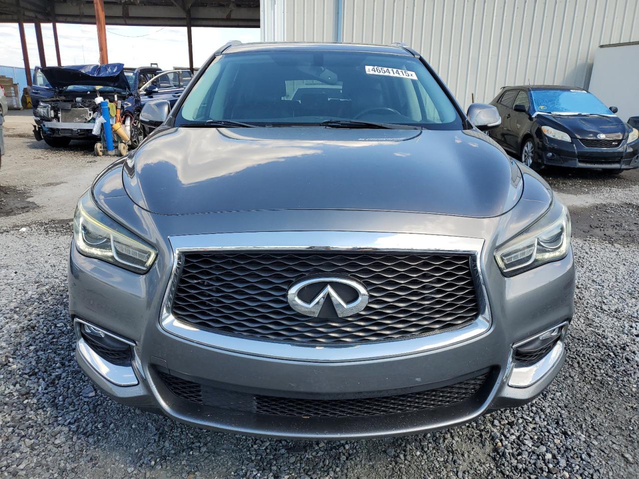 2017 Infiniti QX60 - Image 5