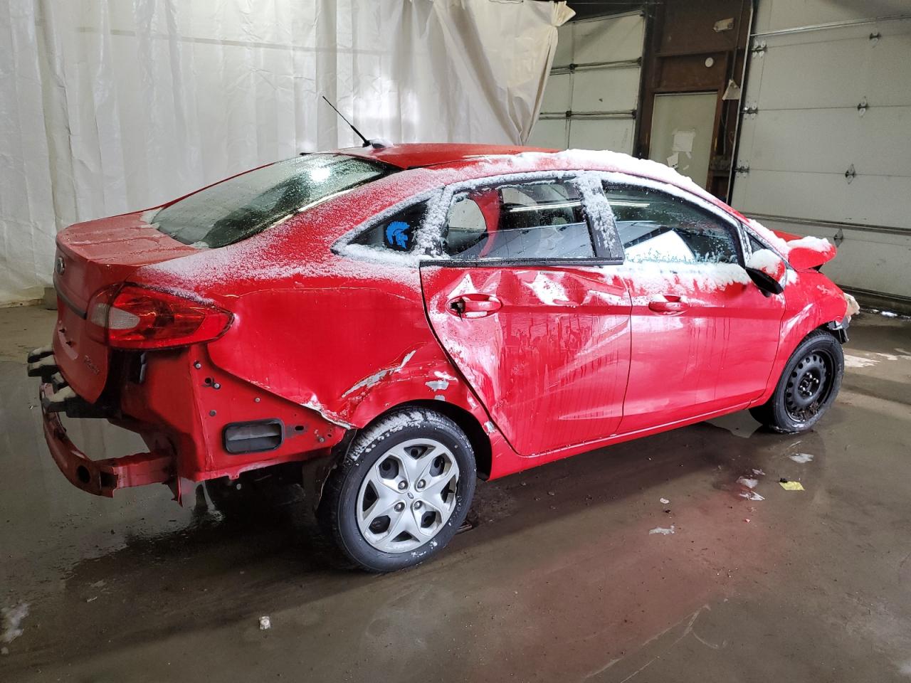 2013 Ford Fiesta - Image 3