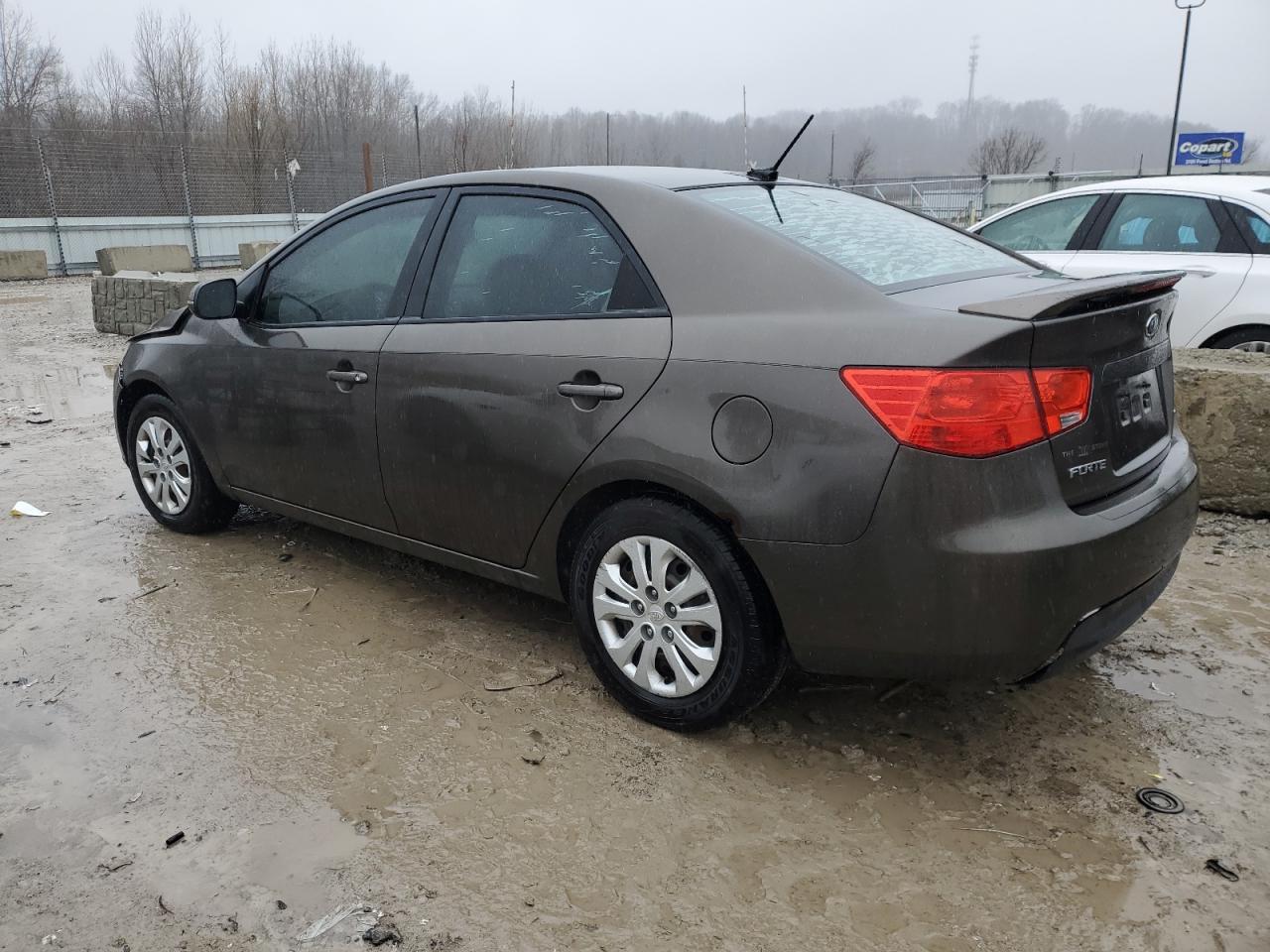 2012 Kia Forte - Image 2