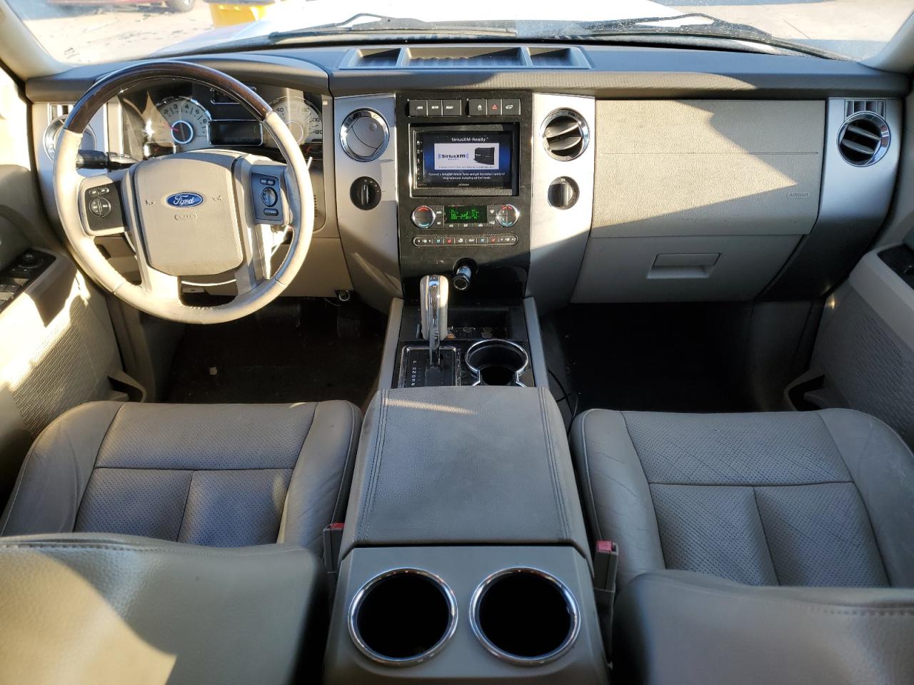 2011 Ford Expedition - Image 8