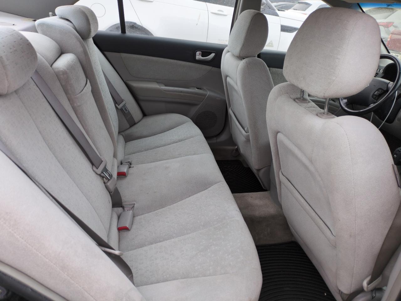 2006 Hyundai Sonata - Image 10