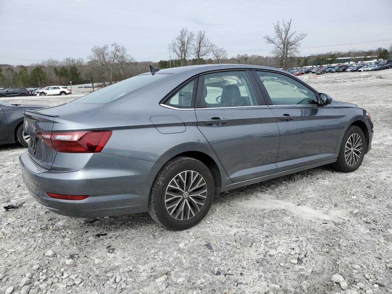 2021 Volkswagen Jetta - Image 3