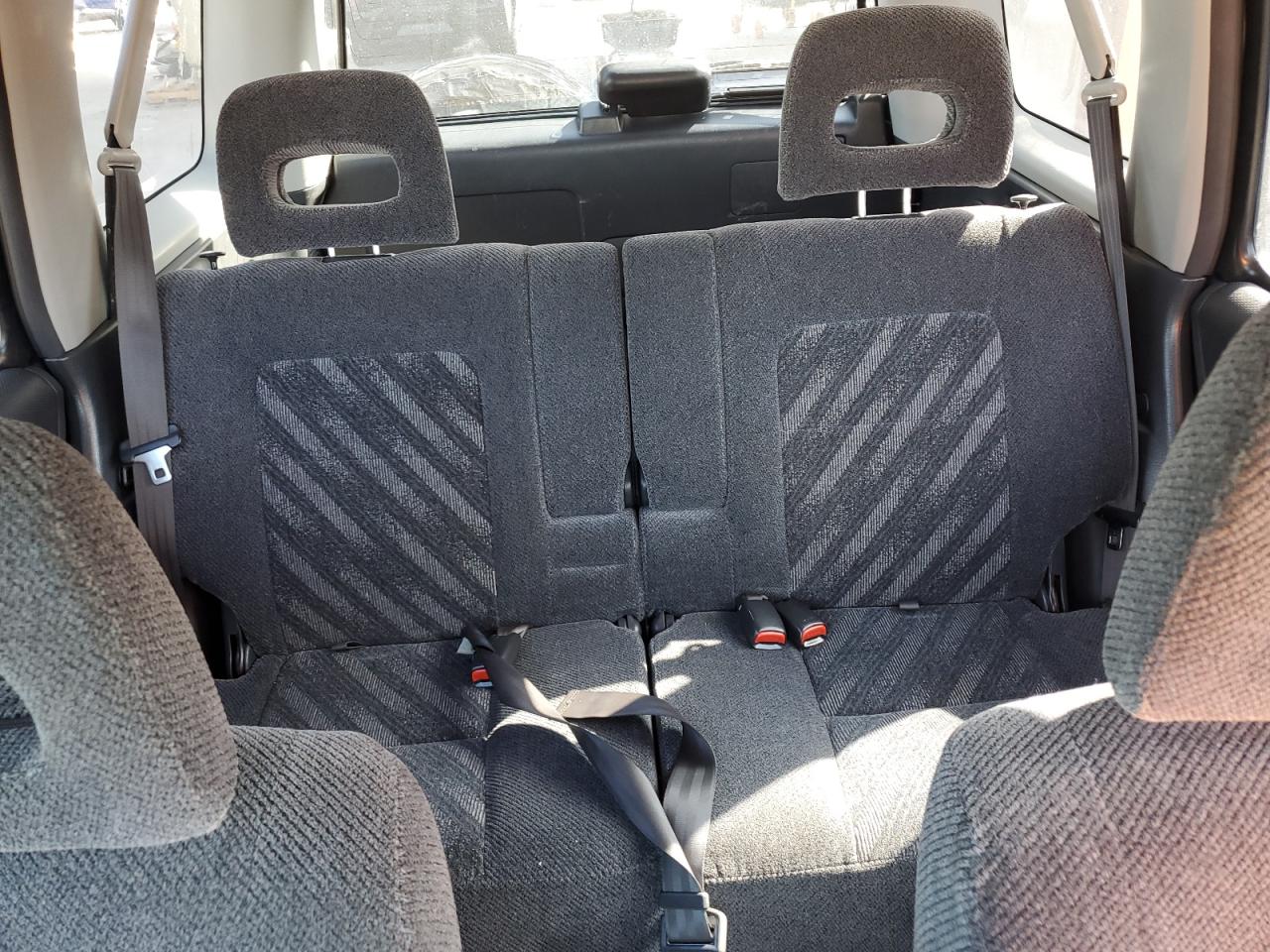 2001 Honda CR-V - Image 10