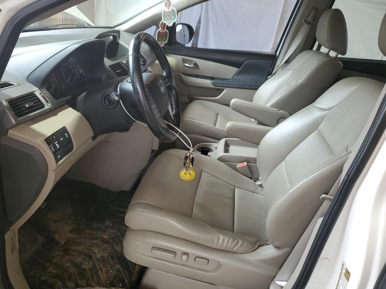 2015 Honda Odyssey - Image 7