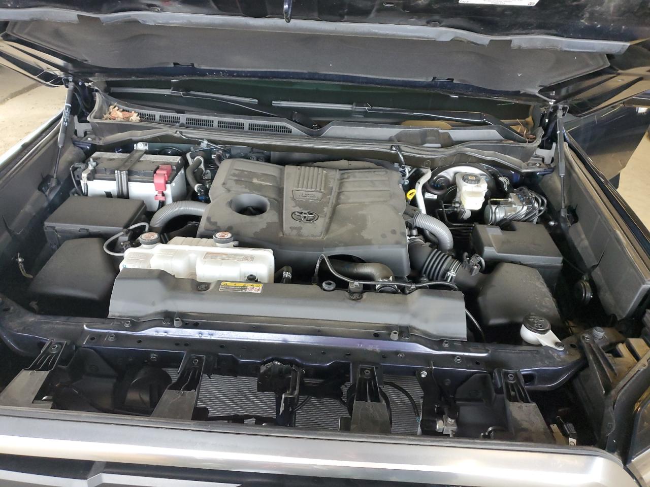 2023 Toyota Tundra - Image 11