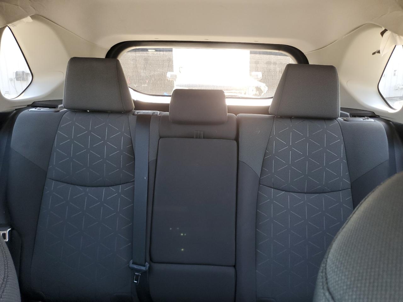 2021 Toyota RAV 4 - Image 10