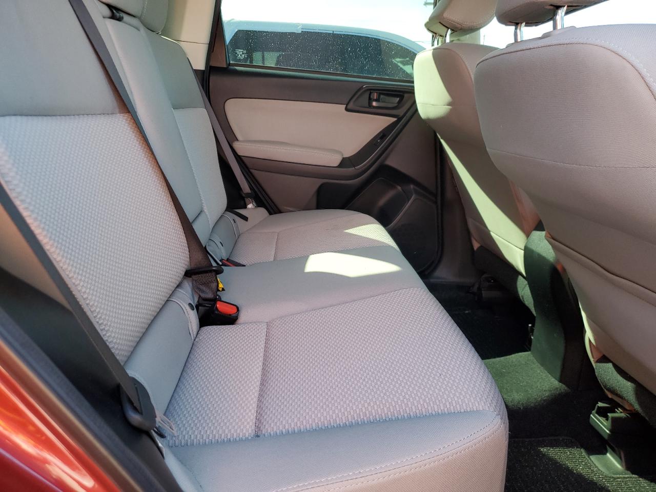 2015 Subaru Forester - Image 11