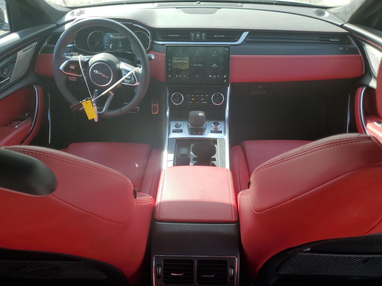 2023 Jaguar XF - Image 8
