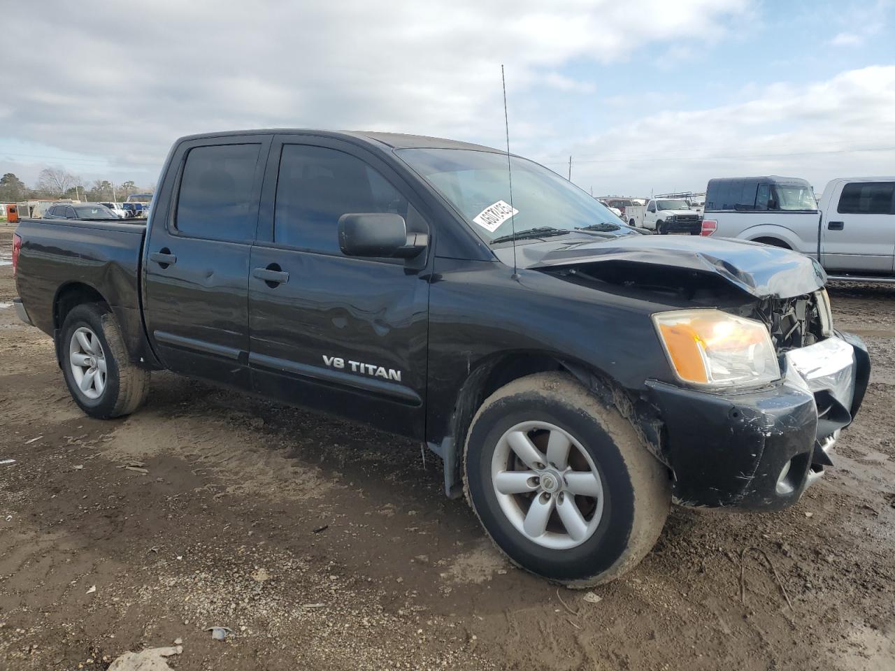 2012 Nissan Titan - Image 4