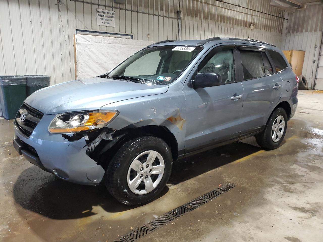 2009 Hyundai Santa Fe - Image 1