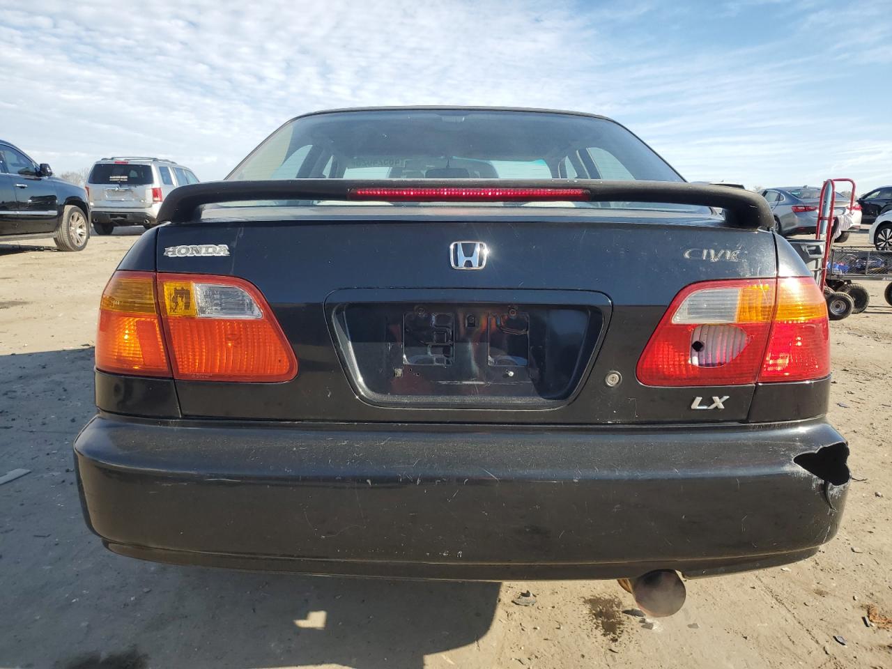 1999 Honda Civic Lx VIN: 1HGEJ6670XL015716 Lot: 57314425