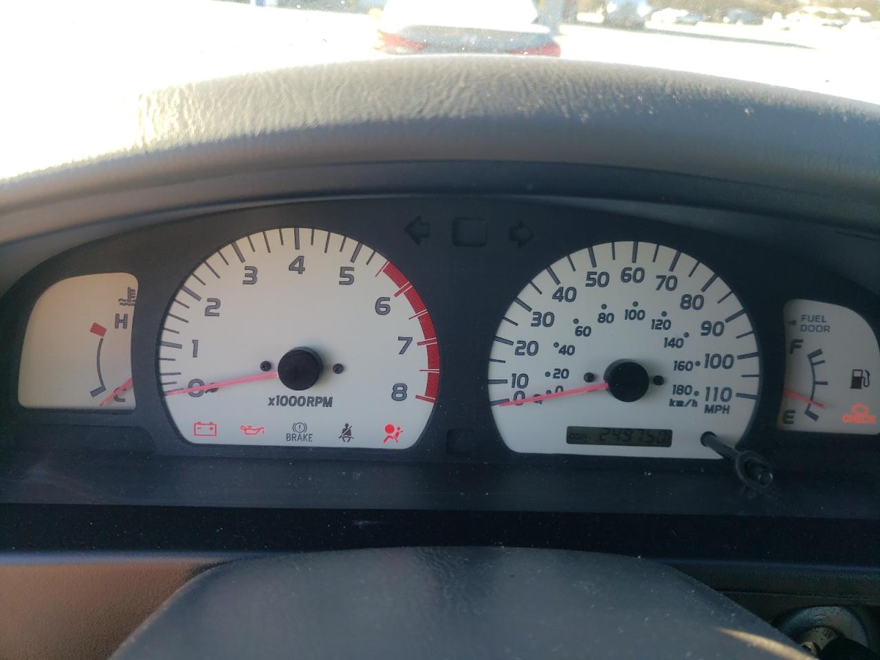 2004 Toyota Tacoma - Image 9