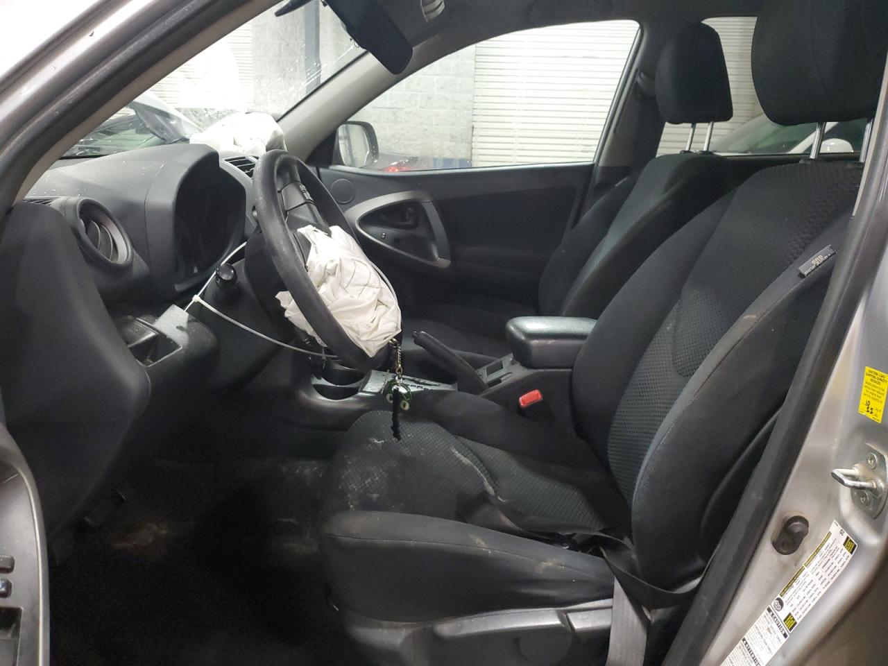 2010 Toyota RAV 4 - Image 7