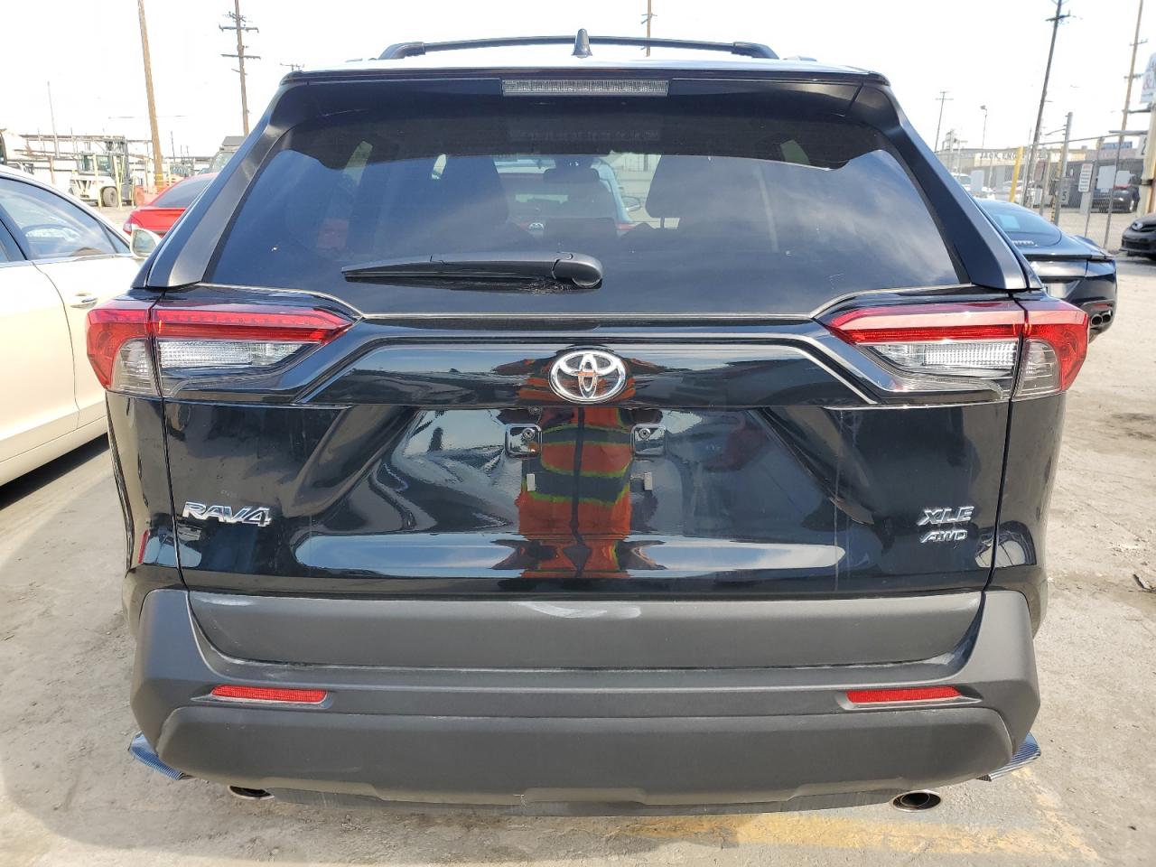 VIN: 2T3P1RFV7RC462309 2024 TOYOTA RAV4