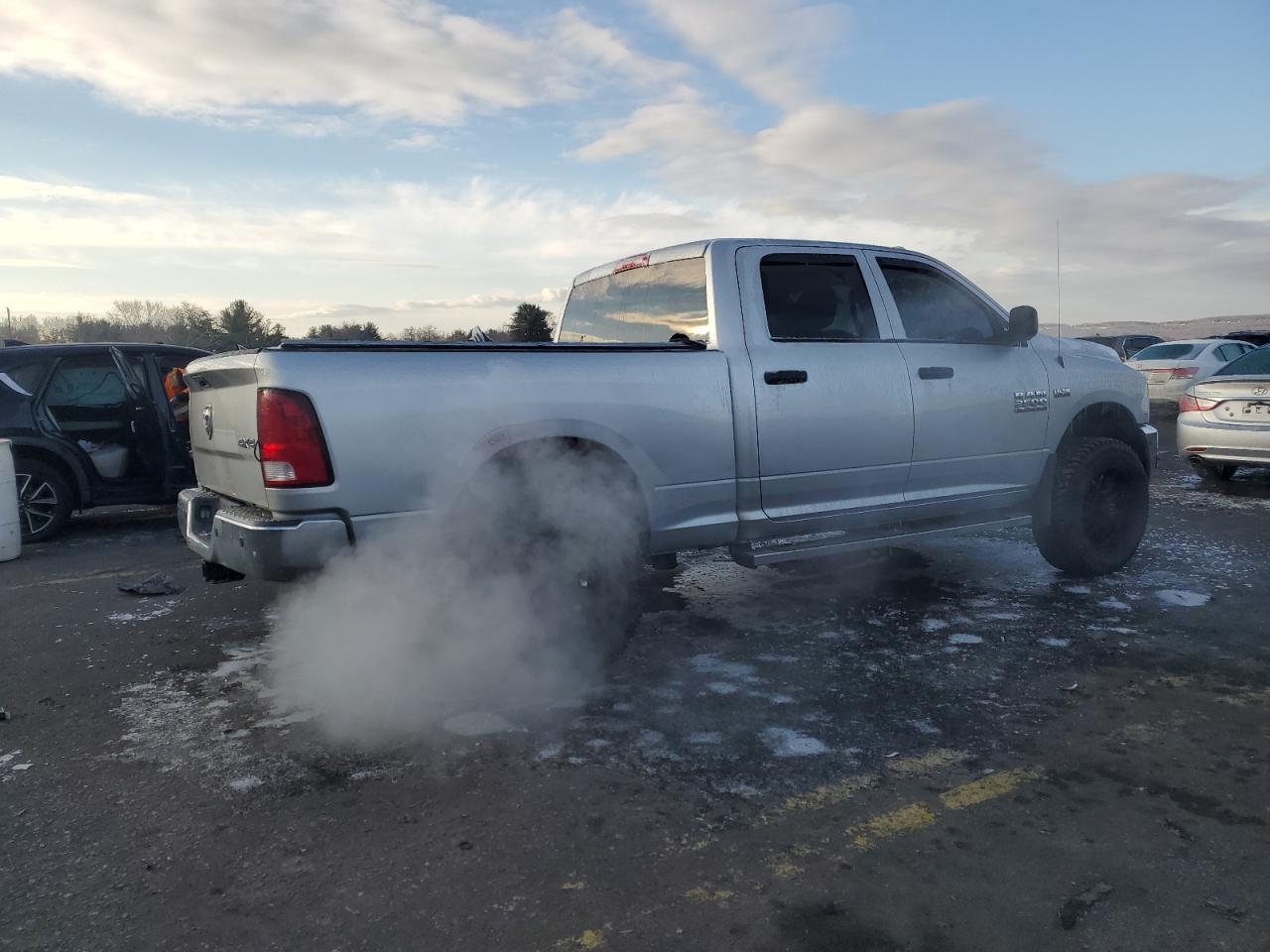 2016 RAM 2500 - Image 3