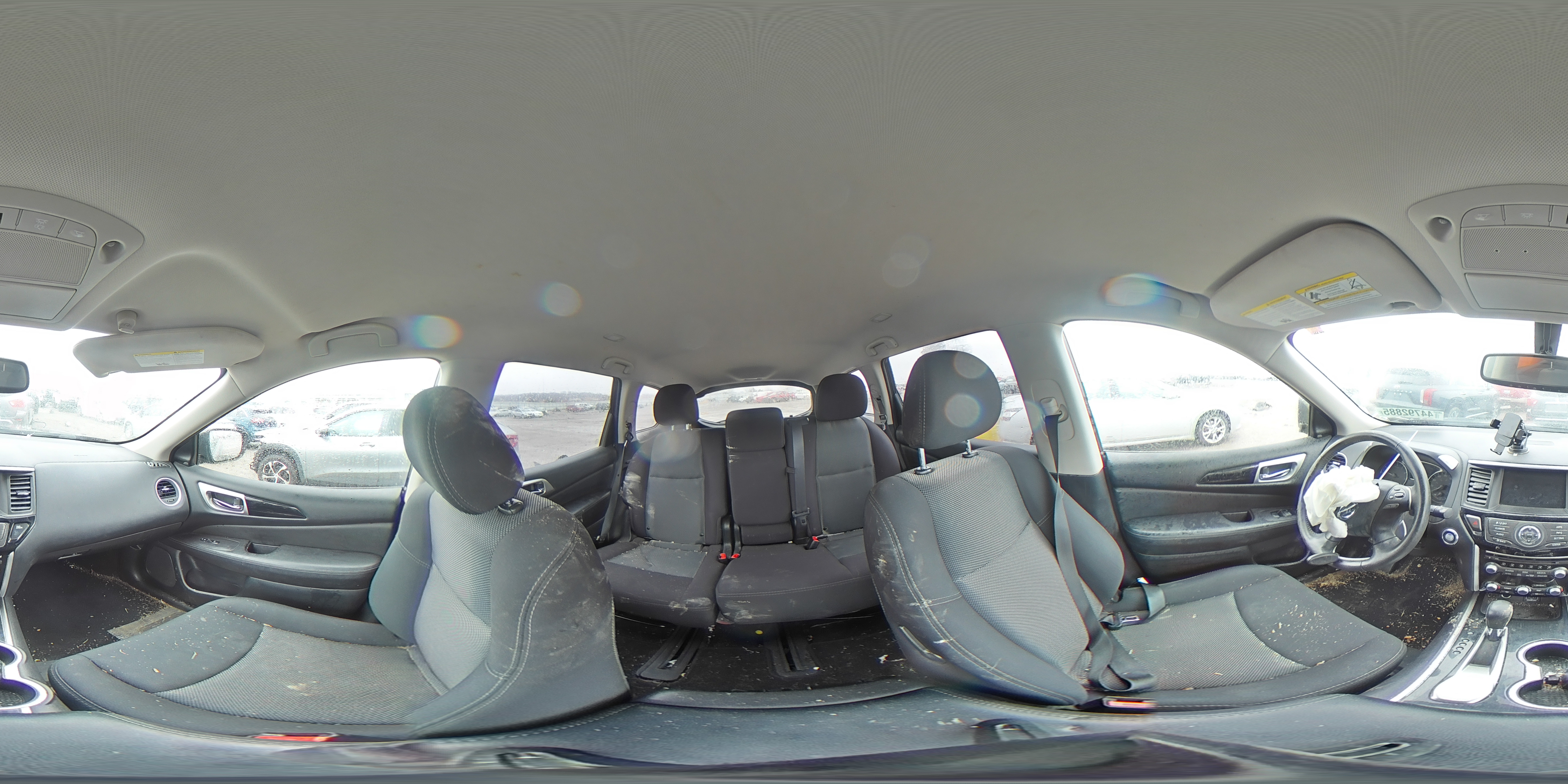 2019 Nissan Pathfinder - Image 13